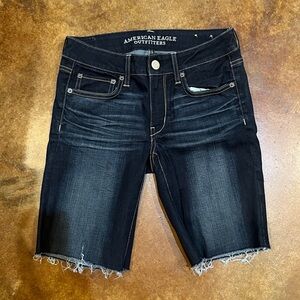 American Eagle Bermuda Shorts NWOT